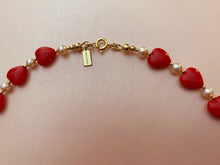 Cargar imagen en el visor de la galería, Collar Corazones Sangrantes
