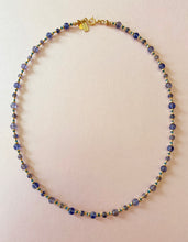 Cargar imagen en el visor de la galería, Collar Cielos Fríos