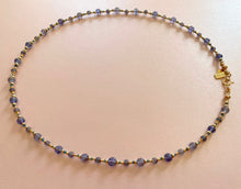 Cargar imagen en el visor de la galería, Collar Cielos Fríos