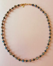 Load image into Gallery viewer, Flashing Lights Necklace