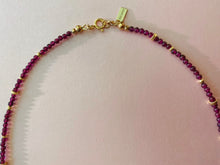 Load image into Gallery viewer, Queen Bee Necklace