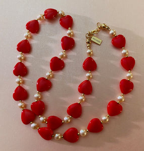 Collar Corazones Sangrantes