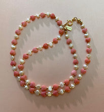 Load image into Gallery viewer, Pretty In Pink Hearts Necklace
